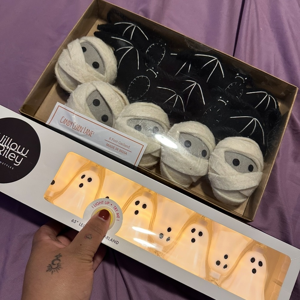 Halloween Ghost and Mummy Garland